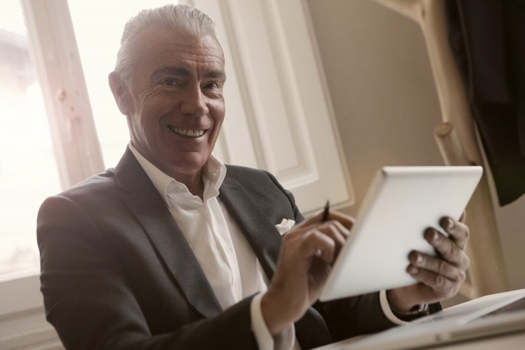 Consultor imobiliário e corretor de imóveis, entenda a diferença.