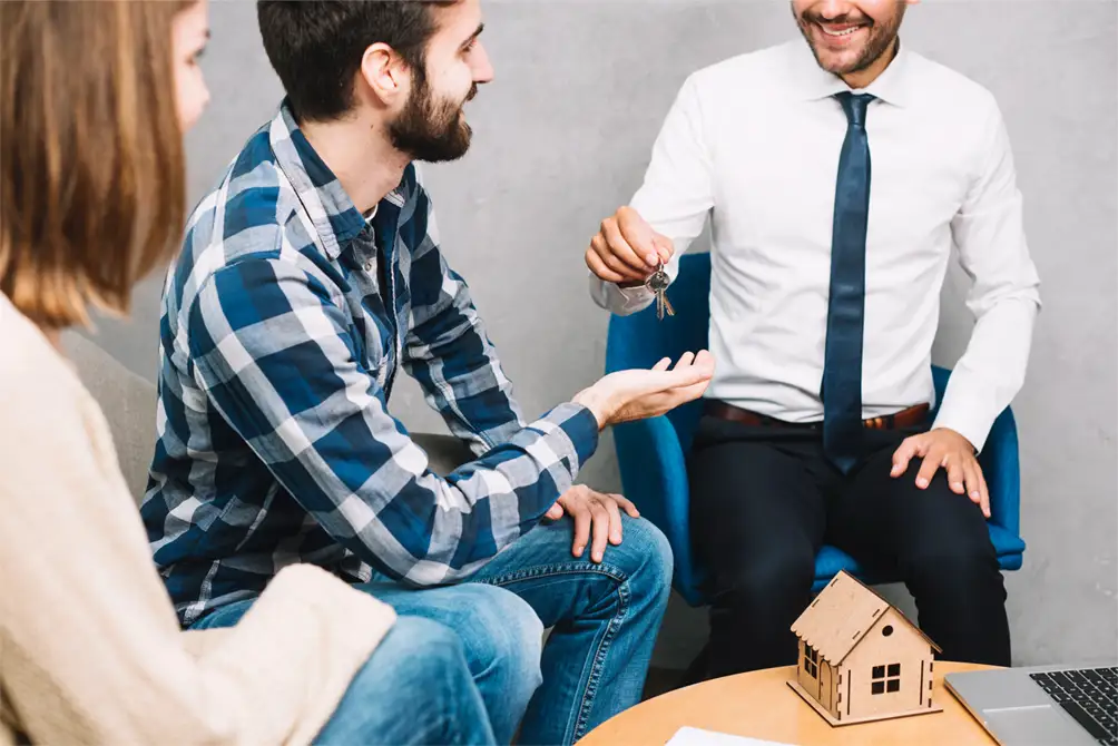 Pós-vendas para corretores e imobiliárias vale a pena?