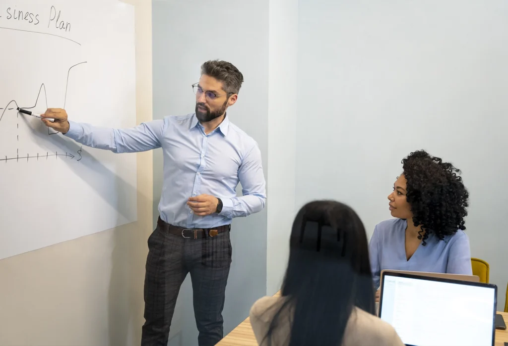 Como o corretor de imóveis deve se posicionar para ganhar a credibilidade do cliente