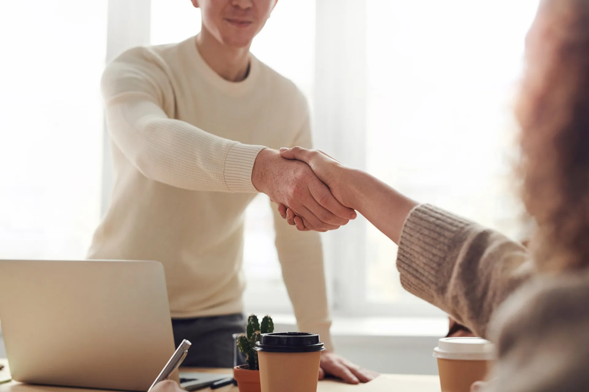 Marketing imobiliário - Como captar, apresentar e encantar o cliente com seus imóveis Marketing imobiliário - Como captar, apresentar e encantar o cliente com seus imóveis