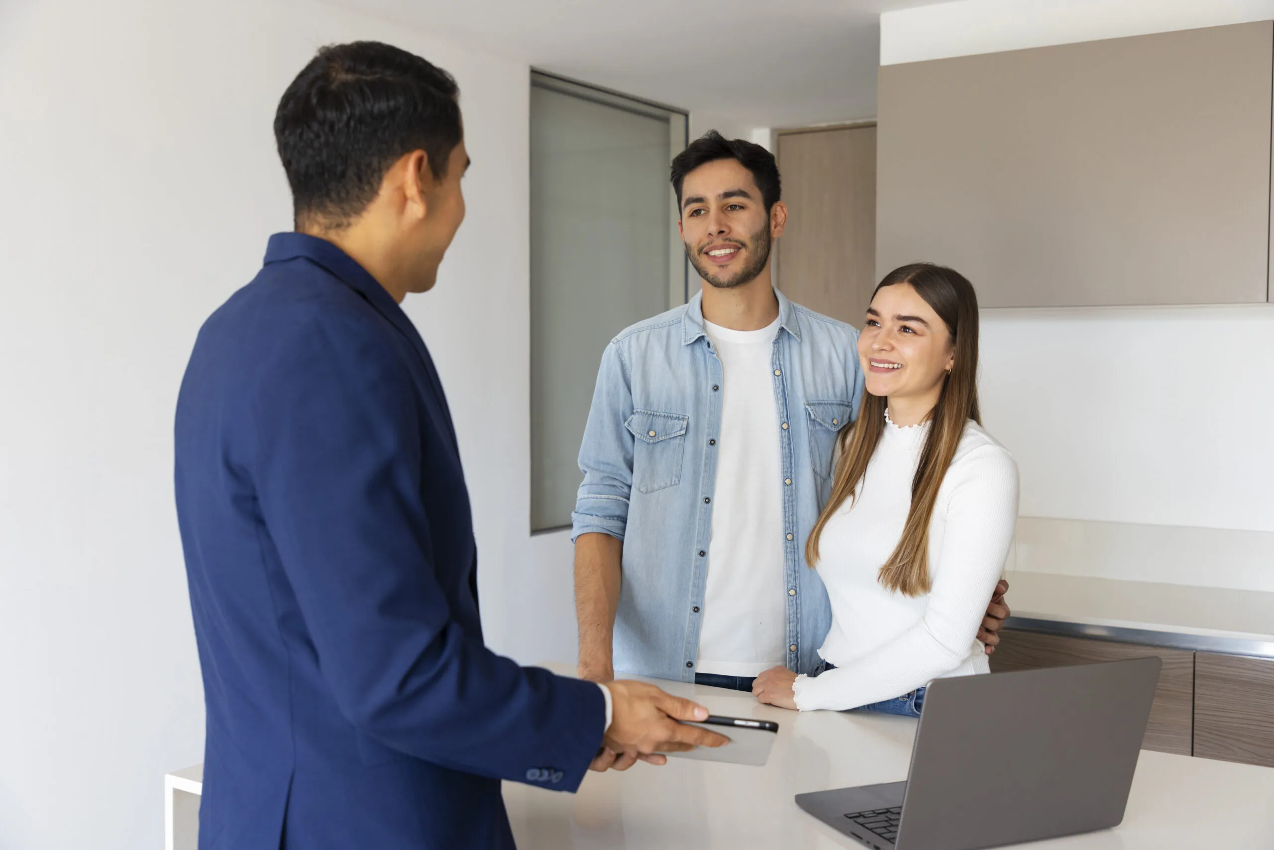 Como criar o roteiro perfeito para visita de imóveis e impressionar clientes Como criar o roteiro perfeito para visita de imóveis e impressionar clientes