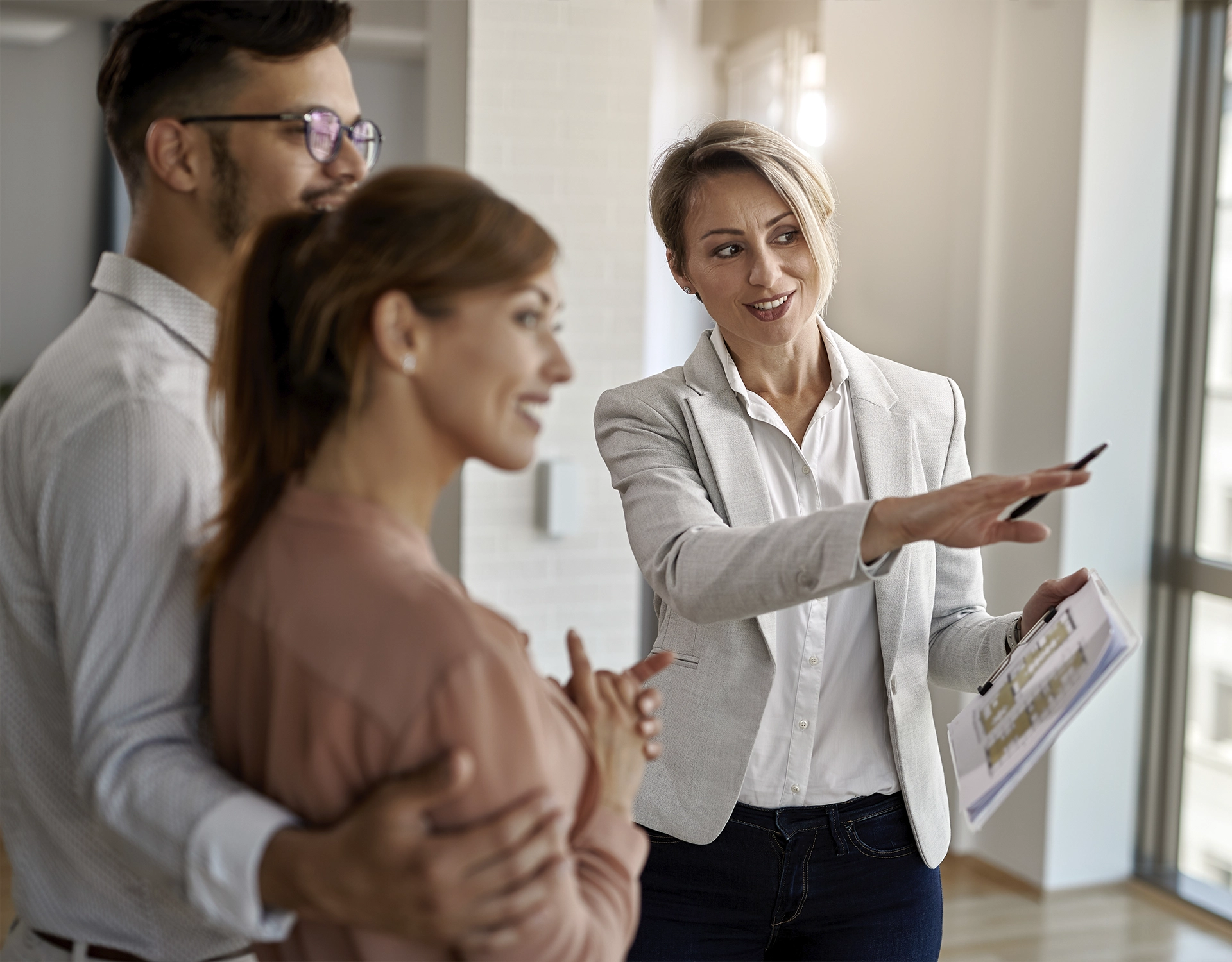 Como influenciar positivamente a decisão de compra do imóvel do seu cliente Como influenciar positivamente a decisão de compra do imóvel do seu cliente