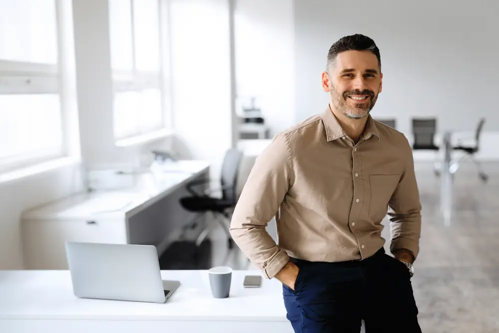 A diferença entre corretores que vendem muito e os que apenas atendem leads