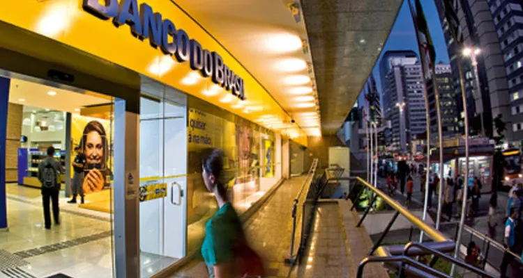Banco do Brasil vai financiar 90% de imóveis de até R$ 400 mil Banco do Brasil vai financiar 90% de imóveis de até R$ 400 mil